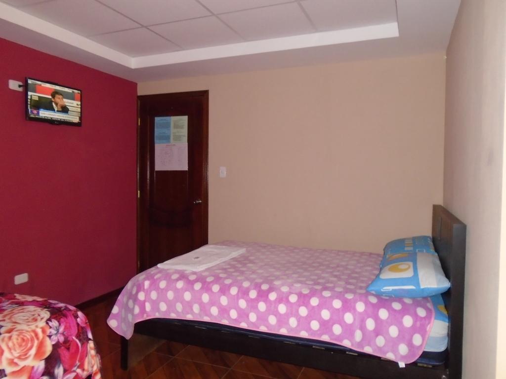 Hotel El Ejido Кіто Екстер'єр фото