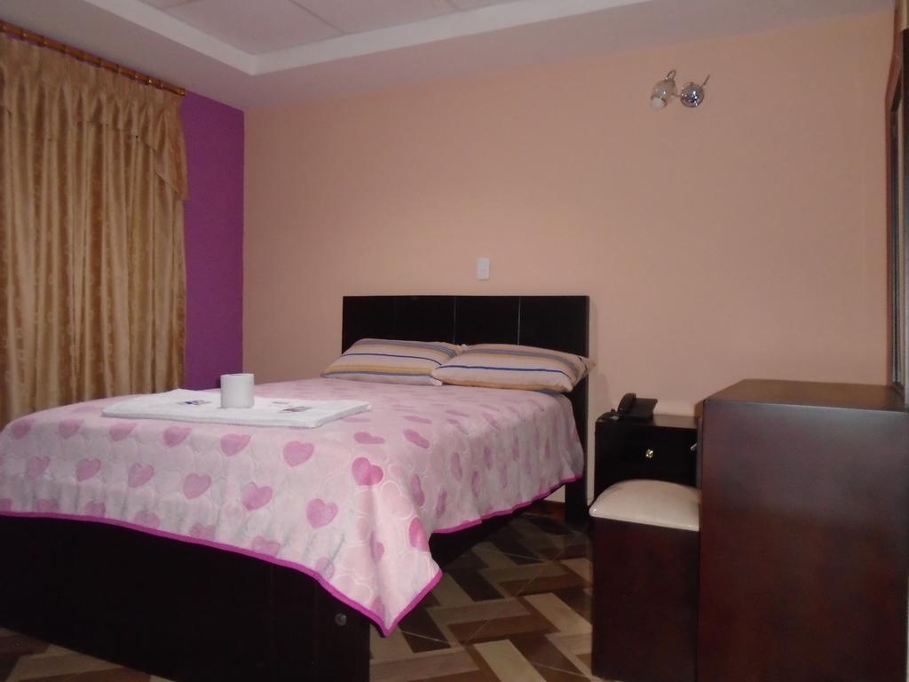 Hotel El Ejido Кіто Екстер'єр фото